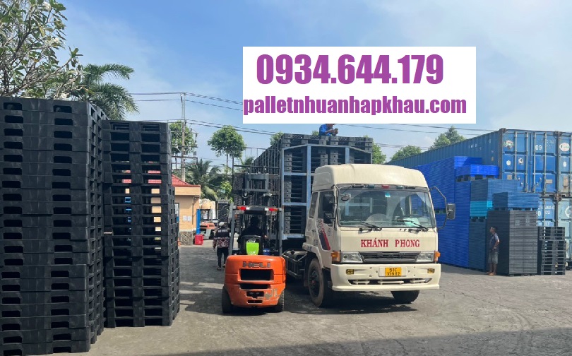 bán pallet nhựa ở Phú Quốc.jpg