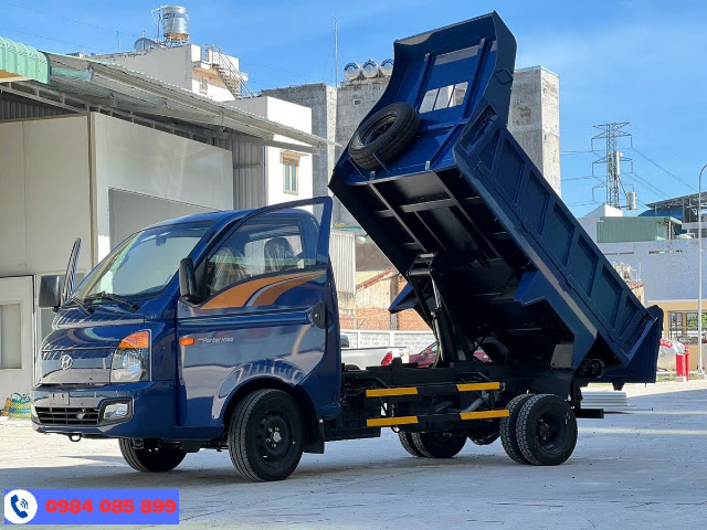 ban-xe-ben-hyundai-h150-tai-quang-ninh.jpg