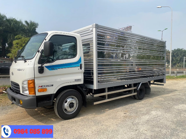ban-xe-tai-hyundai-n250sl-tai-hai-duong.jpg