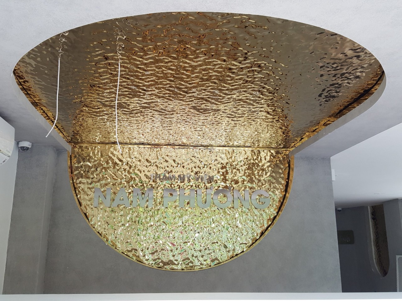 Báo giá inox 3D sóng nước tại TPHCM.jpg