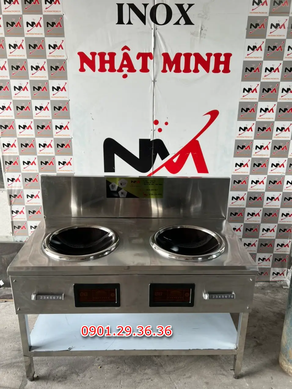 bep-tu-cong-nghiep-2025.webp