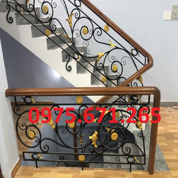 cau-thang-sat-my- thuat-1.jpg