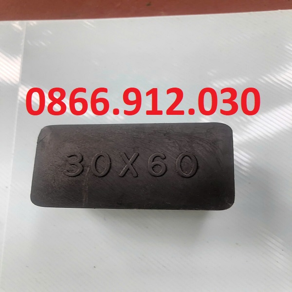 chup-dau-ong-thep-30x60mm.jpg