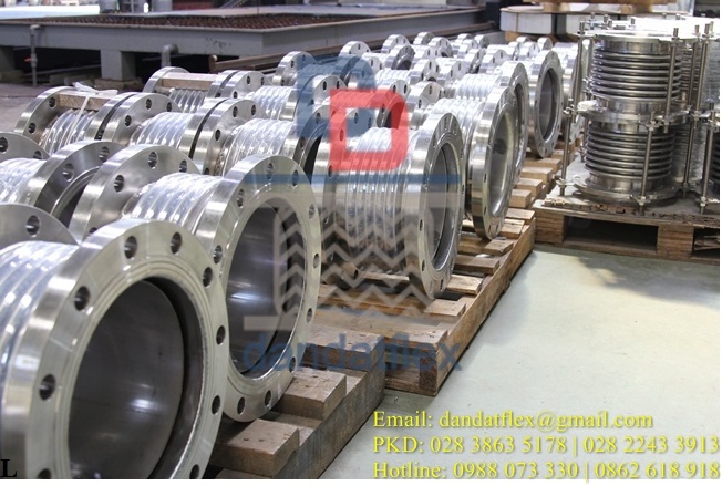 expansion joint_2005.jpg