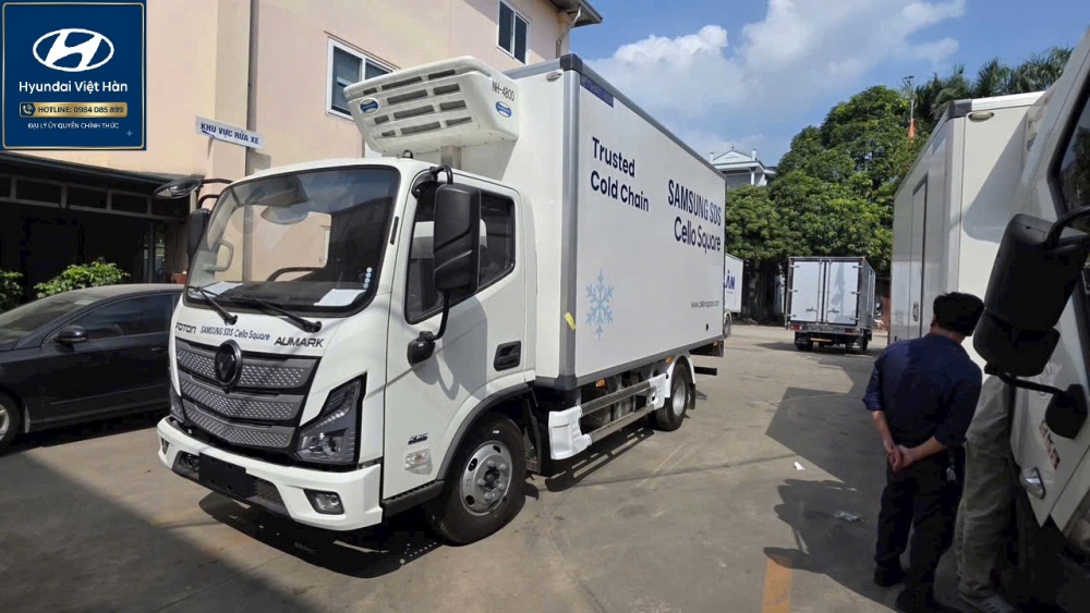 foton-aumark-s35-thung-dong-lanh.jpg