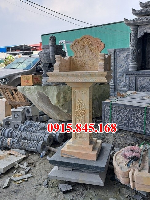 Gia lai+ cây hương thờ bằng đá xanh bán.jpg
