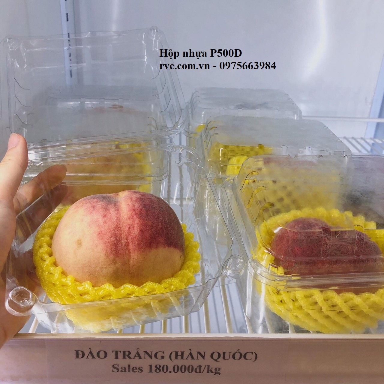 hộp nhựa đựng đào.jpg