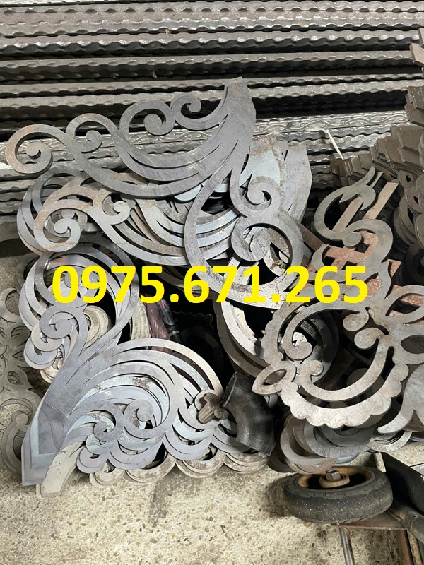 ke-goc-cnc-mai-kinh.jpg