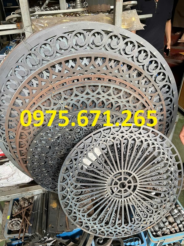 mam-mai-kinh-cnc.jpg