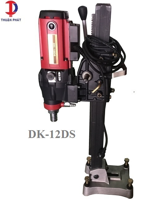 Máy khoan lấy mẫu bê tông DK12 a.jpg