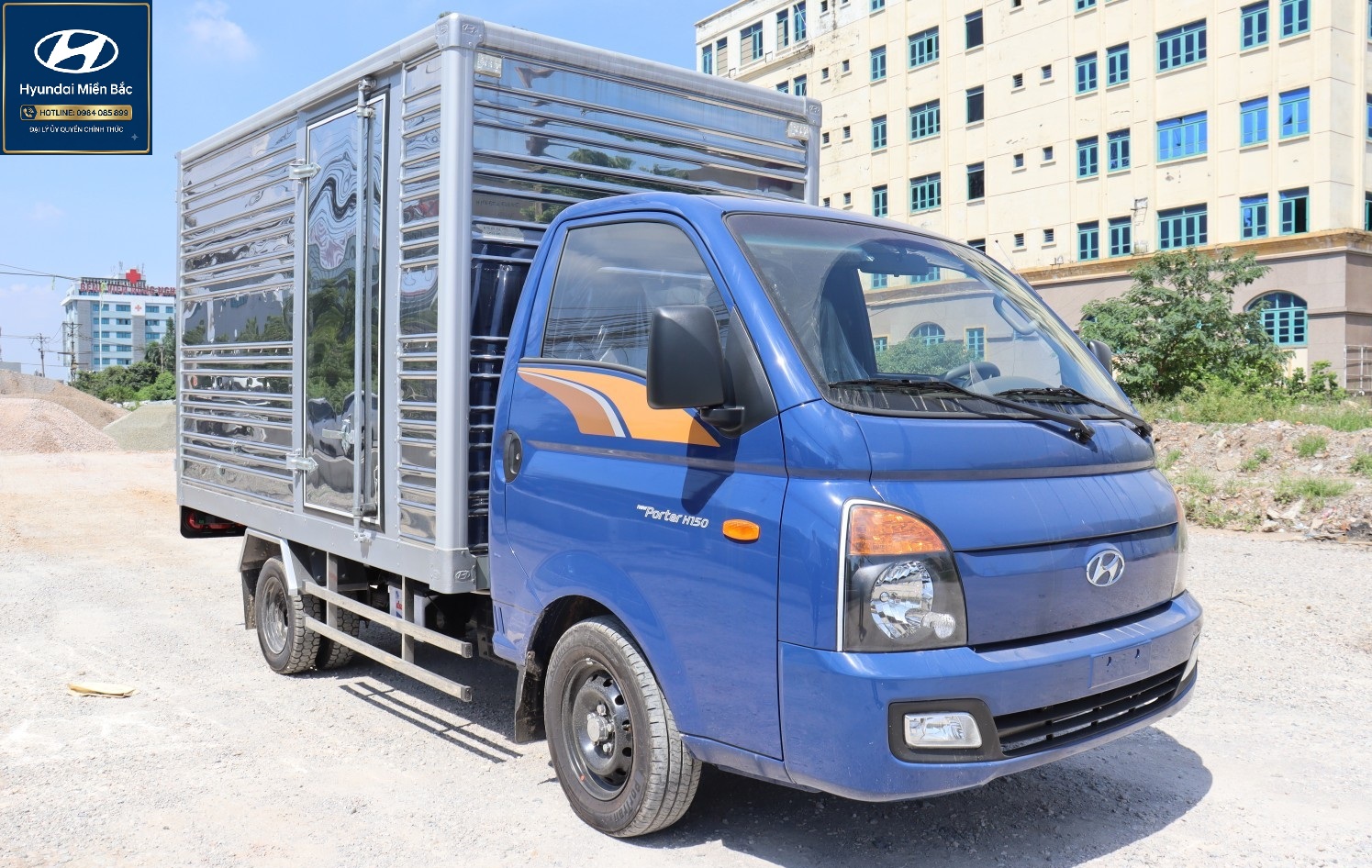 mua-tra-gop-xe-1-5-tan-can-bao-nhieu-tien.jpg