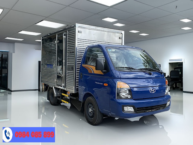 mua-xe-tai-hyundai-h150-thung-kin-tra-gop.jpg