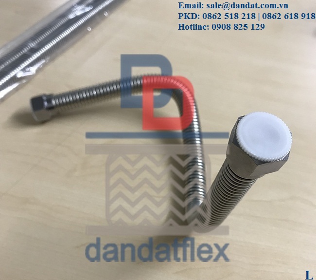 ong-cap-nuoc-inox-304-dandat.jpg