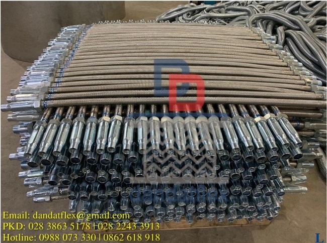 ong-mem-pccc-d25-710.jpg