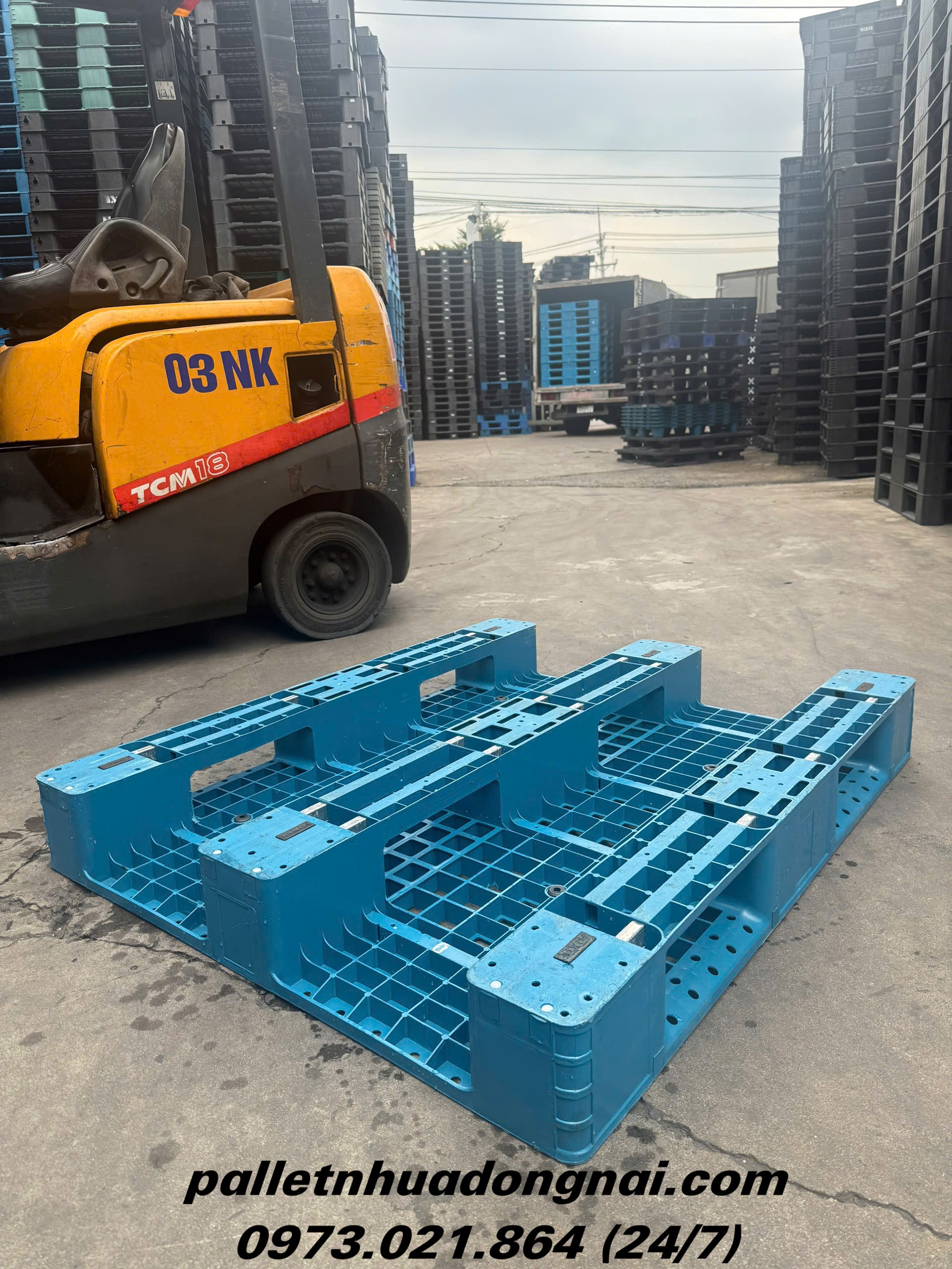 pallet-nhua-1200x1000x150mm (3).jpg