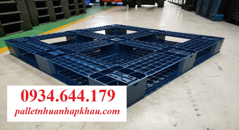 pallet nhựa cũ tiền giang.jpg
