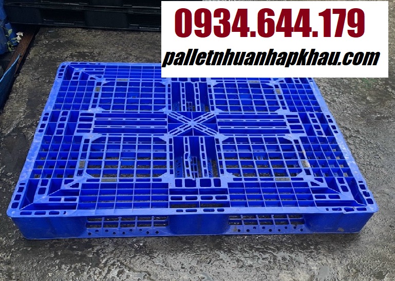 pallet nhua soc trang.jpg