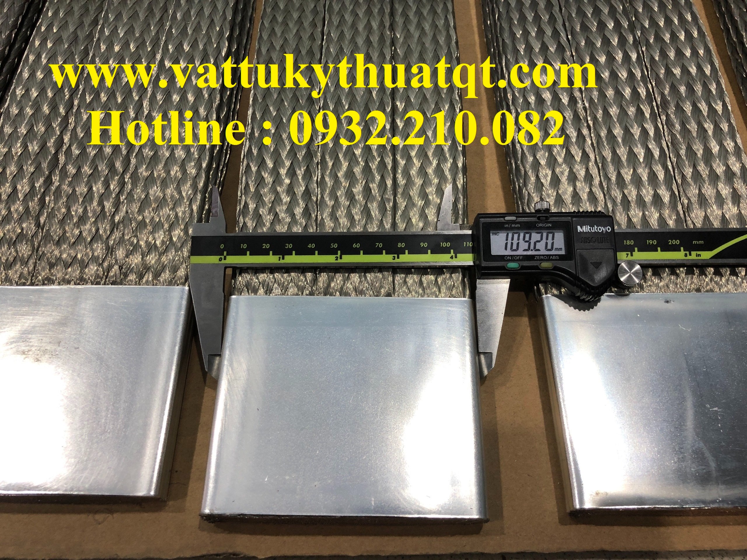 qt-busbar-flexible-copper-busbar (1).jpg