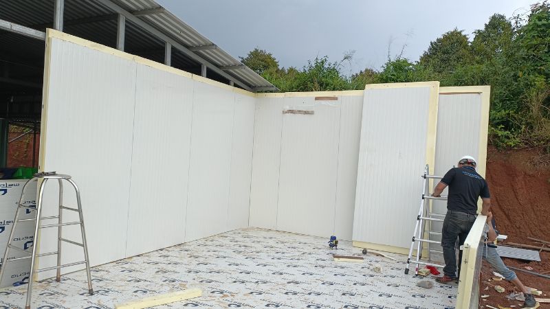 thi công panel cách nhiệt (2).jpg
