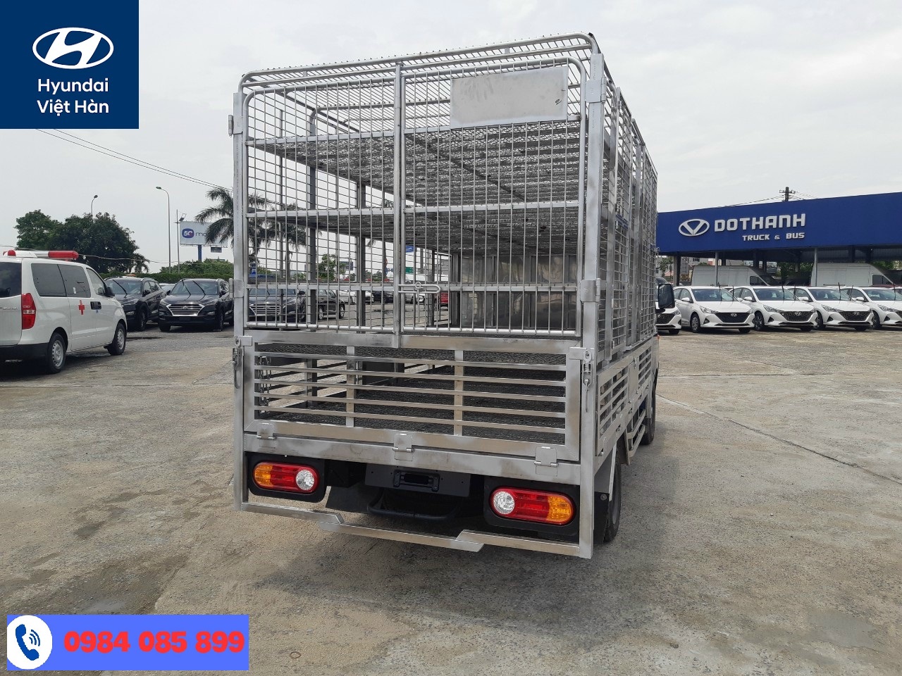 thung-cho-gia-cam-xe-hyundai-h150.jpg