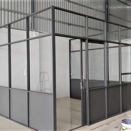VÁCH NGĂN NHÔM KÍNH QUẬN BÌNH THẠNH.jpg