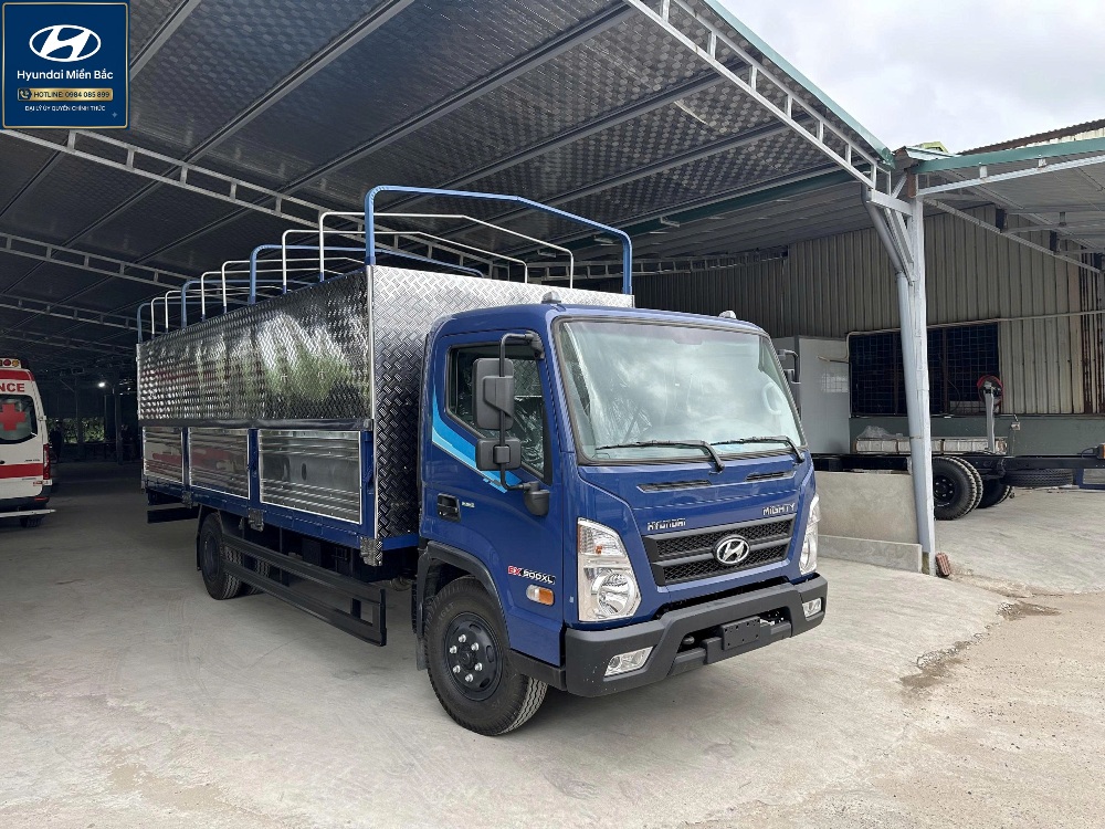 xe-tai-5-tan-thung-bat-hyundai-ex900xl.jpg