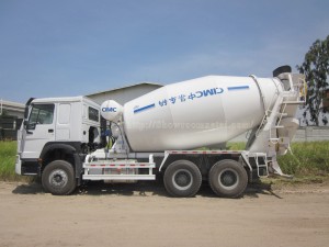 xe trộn bê tông 10 m3.jpg