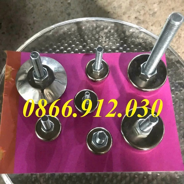 xuong-san-xuat-chan-tang-chinh-inox.jpg