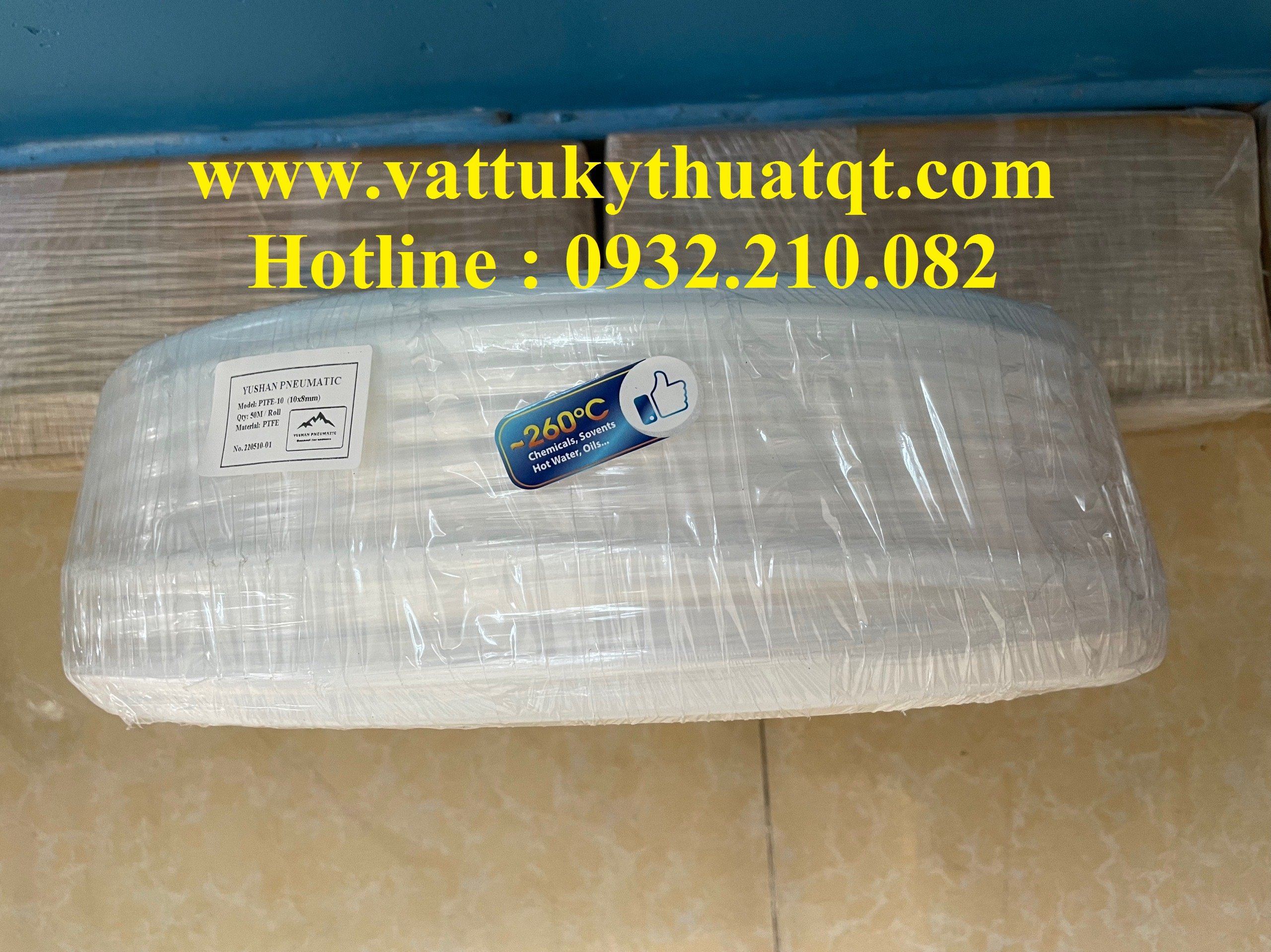 z4255352523370_4ded753da387009bf1c6e7f14eef25db.jpg