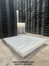 pallet-nhua-tai-beo-1100x1300x150mm (2).jpg